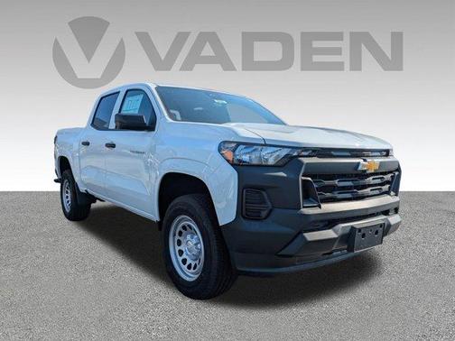 2025 Chevrolet Colorado WT