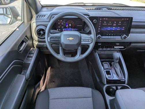 2025 Chevrolet Colorado WT