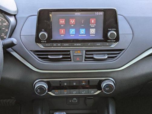 2022 Nissan Altima 2.5 S