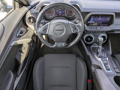 2022 Chevrolet Camaro LT1