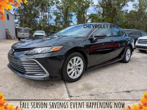 2022 Toyota Camry LE