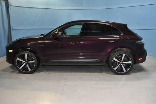 2024 Porsche Macan Base (PDK)