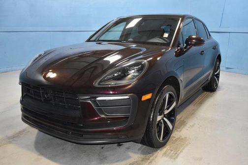2024 Porsche Macan Base (PDK)