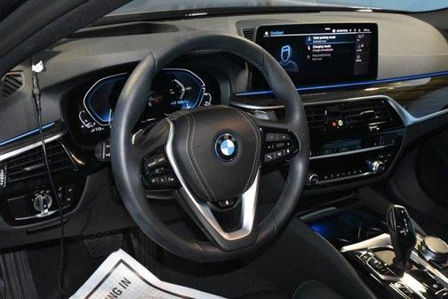 Dark Graphite Metallic 2023 BMW 530e 530e xDrive