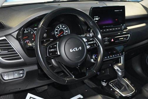 2023 Kia Seltos SX