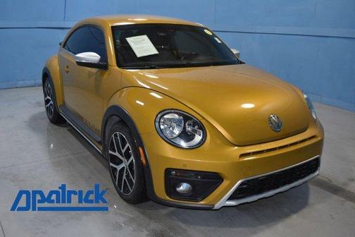 2016 Volkswagen Beetle 1.8T Dune
