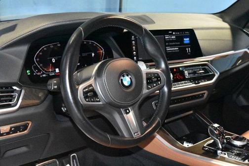 Phytonic Blue Metallic 2022 BMW X5 xDrive40i
