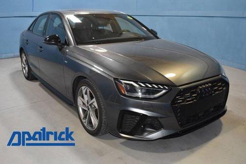 2022 Audi A4 45 S line Prestige