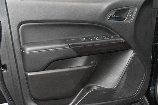 Onyx Black 2022 GMC Canyon Elevation