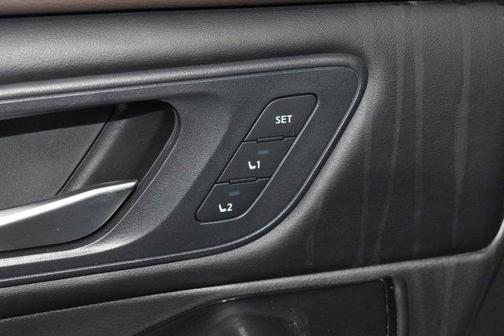 Boulder Gray Pearl 2023 Nissan Rogue SL