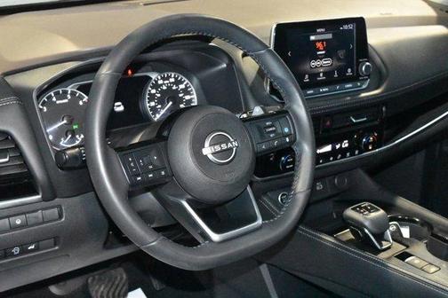 Boulder Gray Pearl 2023 Nissan Rogue SL