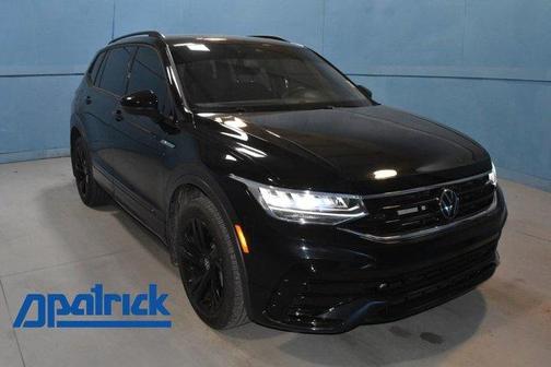 2024 Volkswagen Tiguan 2.0T SE R-Line Black