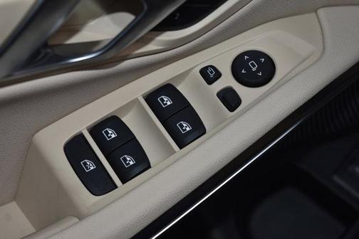 2026 BMW 330 I XDrive NA