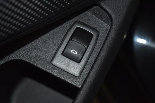 2026 BMW 330 I XDrive NA