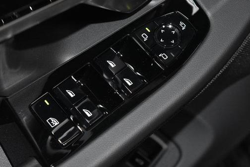 Gray Metallic 2026 BMW 530 i xDrive