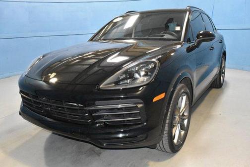 2023 Porsche Cayenne S Platinum Edition