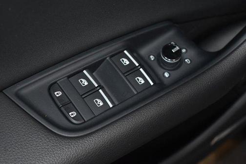 2021 Audi Q8 55 Premium Plus