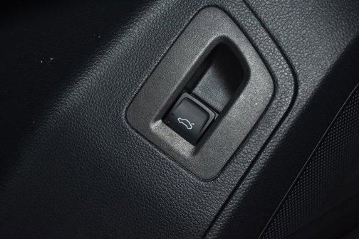 2022 Volkswagen Atlas Cross Sport 3.6L V6 SEL