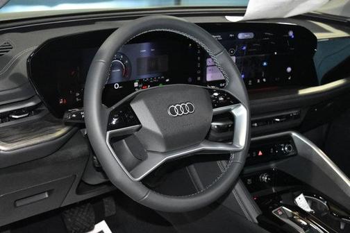 Black 2026 Audi Q5 PLUS