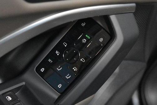 2025 Audi Q5 2.0T quattro Premium