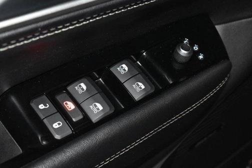 Diamond Black 2024 Jeep Wagoneer Series III