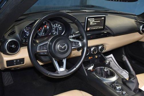 2016 Mazda MX-5 Miata Grand Touring