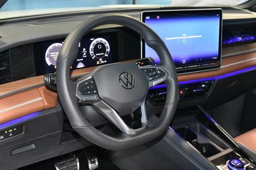 Sandstone 2026 Volkswagen Tiguan 2.0T SEL R-Line Turbo