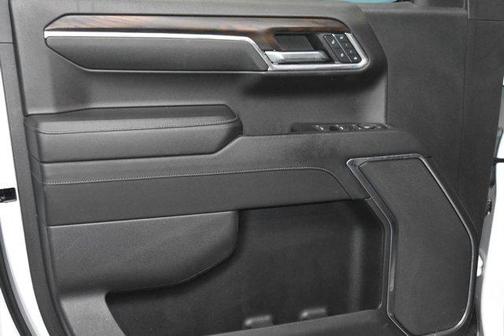 Summit White 2024 GMC Sierra 1500 SLT