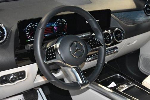 2025 Mercedes-Benz GLA 250 Base 4MATIC