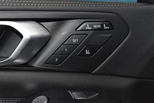 Arctic Gray Metallic 2019 BMW X7 xDrive50i