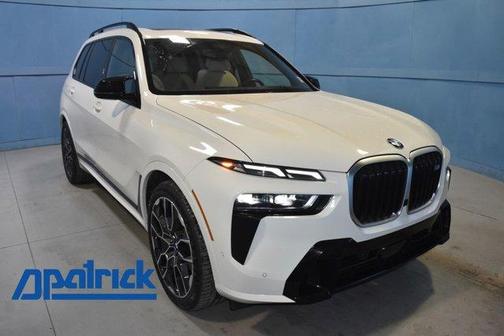 2024 BMW X7 M60i