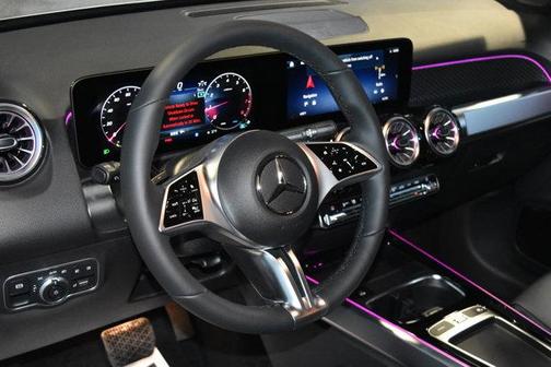 2026 Mercedes-Benz GLB 250 Base 4MATIC