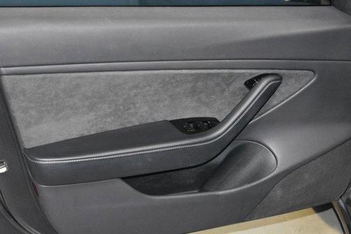 2018 Tesla Model 3 Mid Range