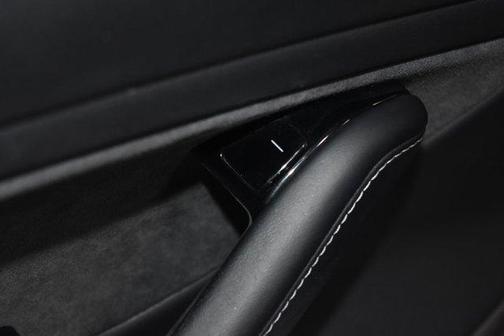 2018 Tesla Model 3 Mid Range