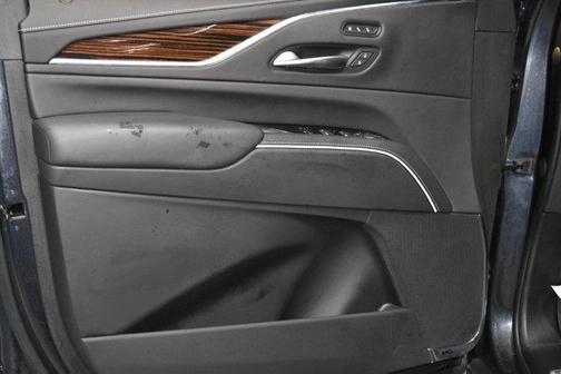 2022 Cadillac Escalade ESV Premium Luxury