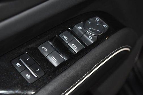 2022 Cadillac Escalade ESV Premium Luxury