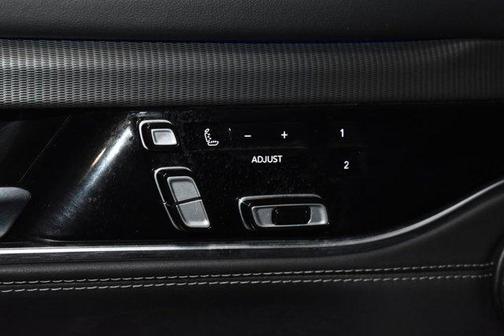 Diamond Black 2022 Jeep Grand Wagoneer Series II