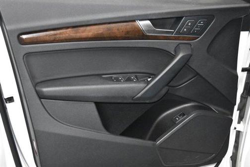 2020 Audi Q5 45 Premium