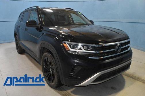 Deep Black Pearl Effect 2023 Volkswagen Atlas 3.6L SE w/Technology