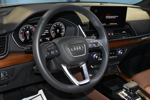 2024 Audi Q5 40 Premium