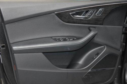 2022 Audi Q8 55 Prestige