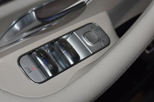 2026 Mercedes-Benz GLS 450 BASE