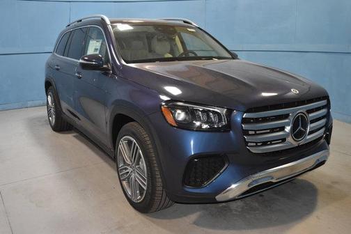 2026 Mercedes-Benz GLS 450 BASE