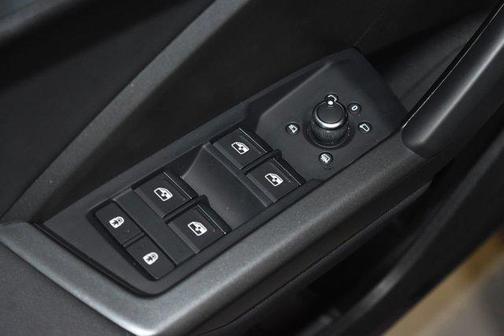 2025 Audi Q3 45 S line Premium