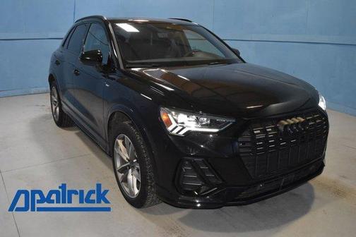 2025 Audi Q3 45 S line Premium