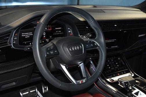 2022 Audi SQ7 4.0T Premium Plus