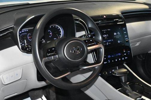 White Pearl 2024 Hyundai TUCSON SEL