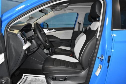 2025 Volkswagen Taos 1.5T SEL