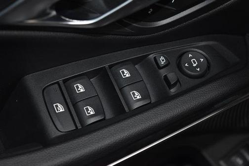 2026 BMW 330 I XDrive NA