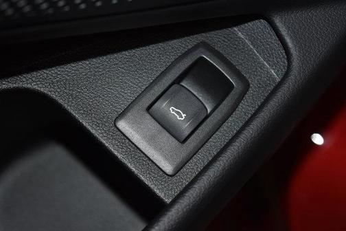 2026 BMW 330 I XDrive NA